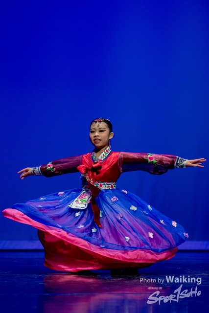 2020-10-18 Solo Dance 0925