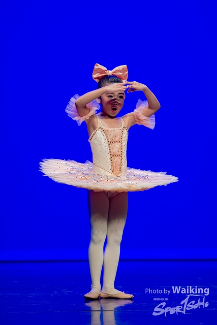 2020-10-18 Solo Dance 0246