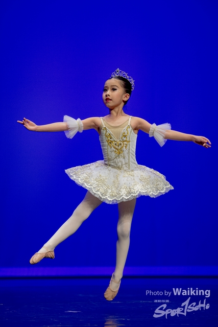 2020-10-18 Solo Dance 0249