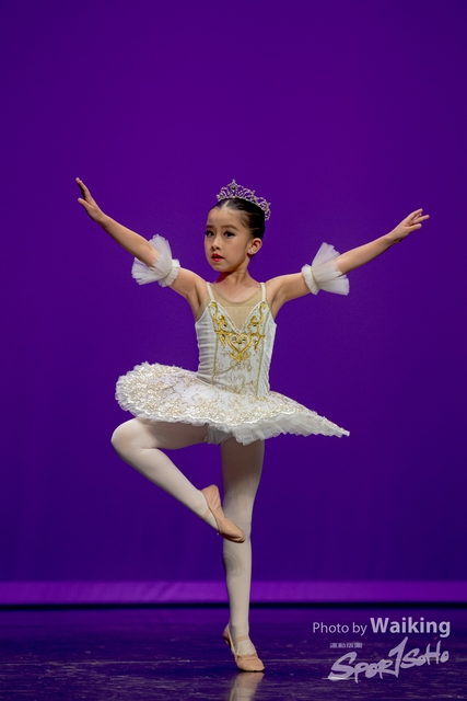 2020-10-18 Solo Dance 0255