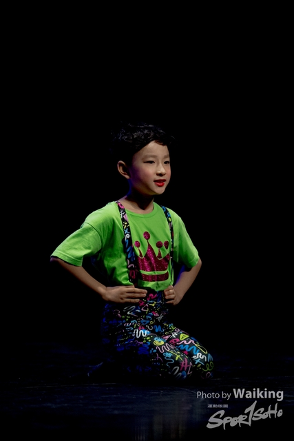 2020-10-18 Solo Dance 1770