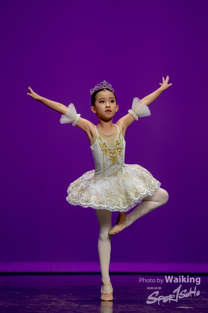 2020-10-18 Solo Dance 0257