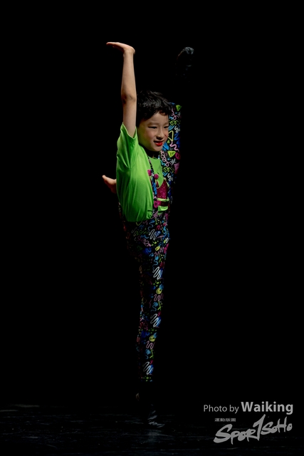 2020-10-18 Solo Dance 1773