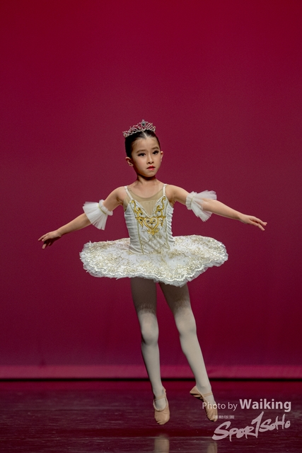 2020-10-18 Solo Dance 0259