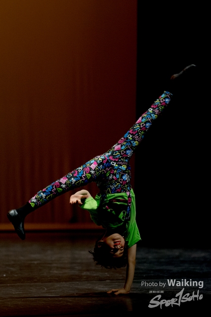 2020-10-18 Solo Dance 1776