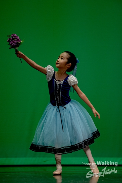 2020-10-18 Solo Dance 0265