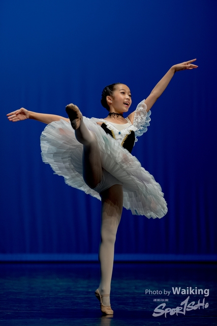 2020-10-18 Solo Dance 0282