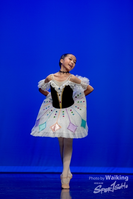 2020-10-18 Solo Dance 0292