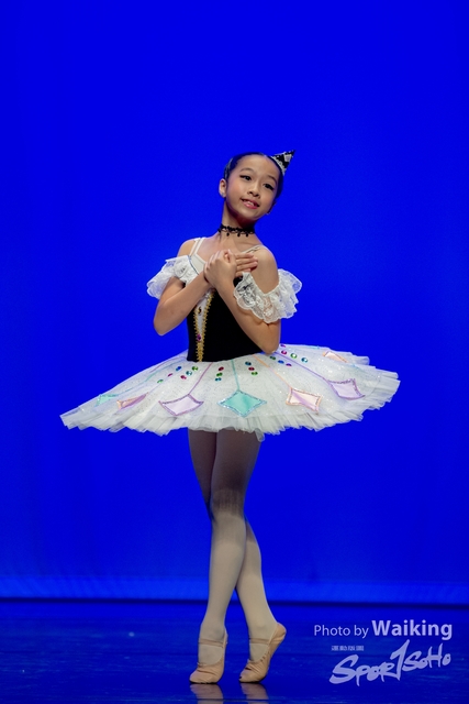 2020-10-18 Solo Dance 0299