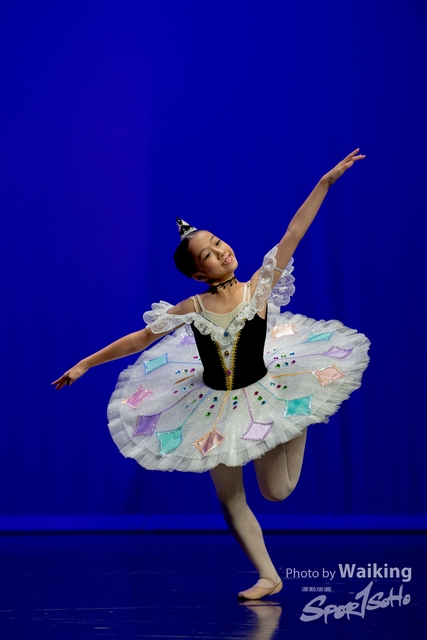 2020-10-18 Solo Dance 0313