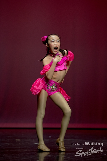 2020-10-18 Solo Dance 1838