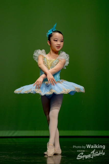 2020-10-18 Solo Dance 0324