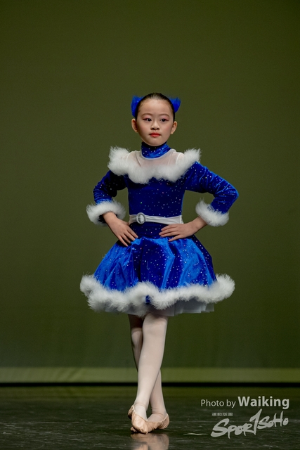 2020-10-18 Solo Dance 0350