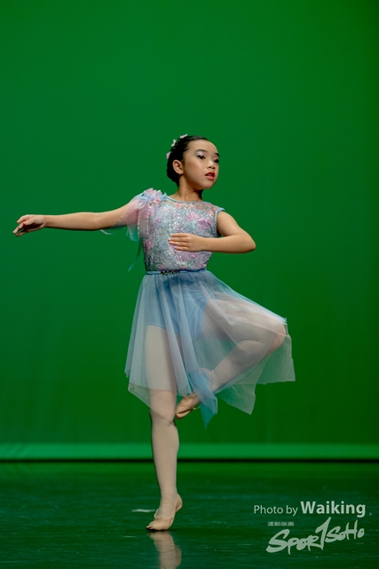 2020-10-18 Solo Dance 0397