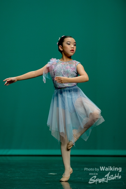2020-10-18 Solo Dance 0399
