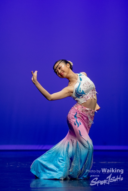2020-10-18 Solo Dance 1073