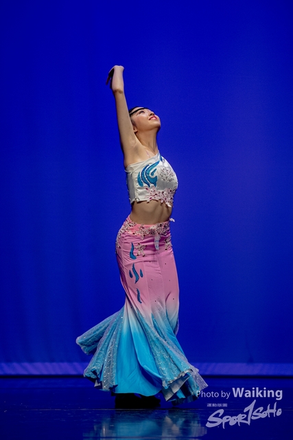 2020-10-18 Solo Dance 1075