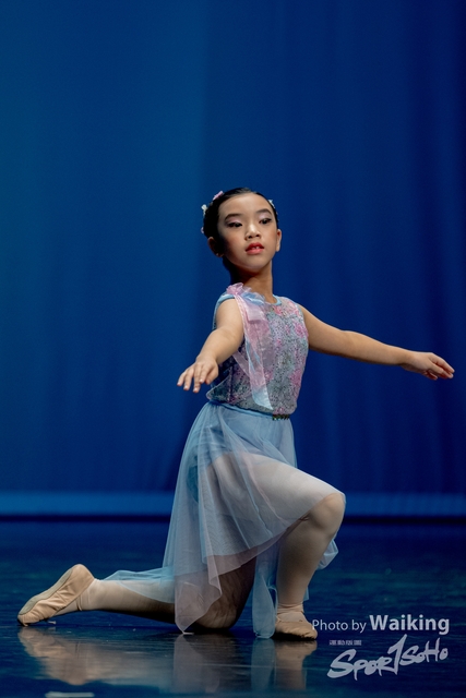 2020-10-18 Solo Dance 0402