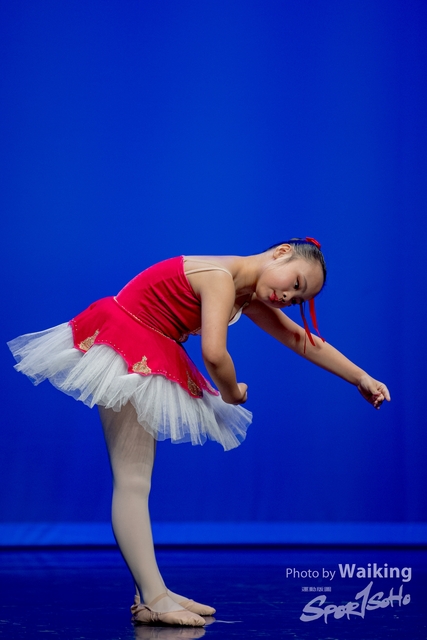 2020-10-18 Solo Dance 0403