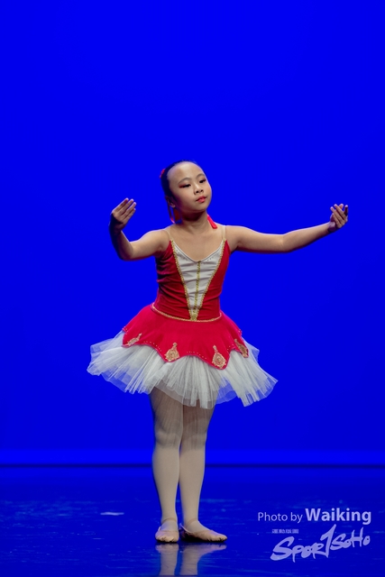 2020-10-18 Solo Dance 0409