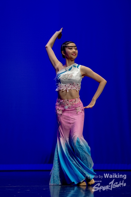 2020-10-18 Solo Dance 1083