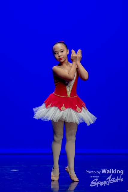 2020-10-18 Solo Dance 0411