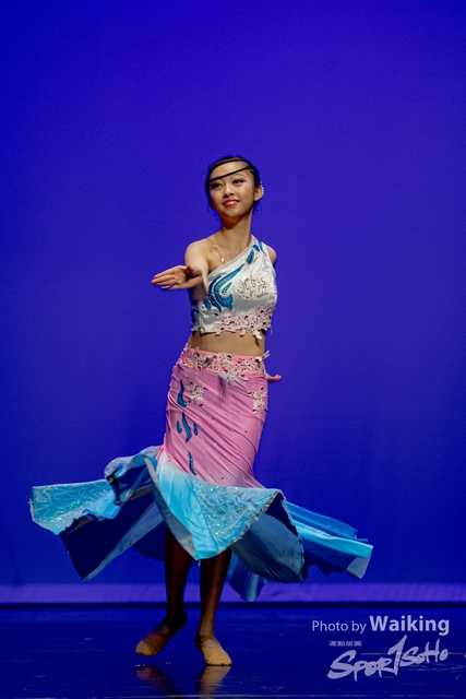 2020-10-18 Solo Dance 1084