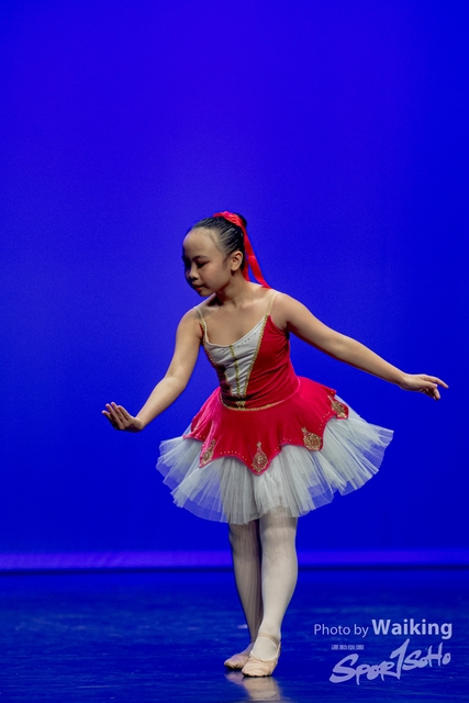 2020-10-18 Solo Dance 0413