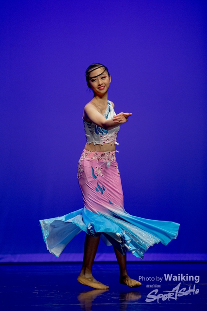 2020-10-18 Solo Dance 1086