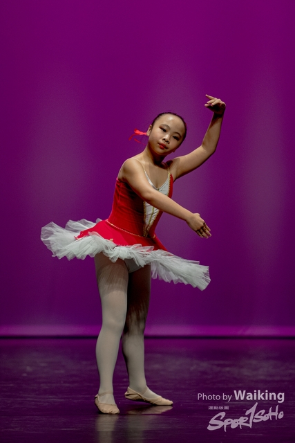 2020-10-18 Solo Dance 0415