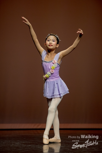 2020-10-18 Solo Dance 0418