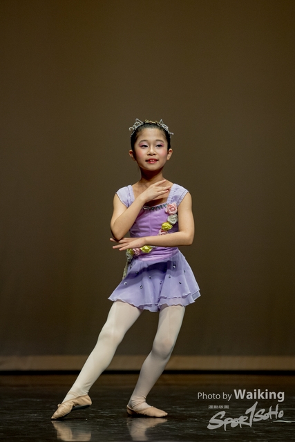 2020-10-18 Solo Dance 0422