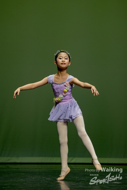 2020-10-18 Solo Dance 0423