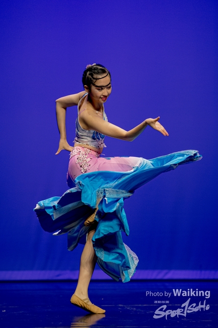 2020-10-18 Solo Dance 1097