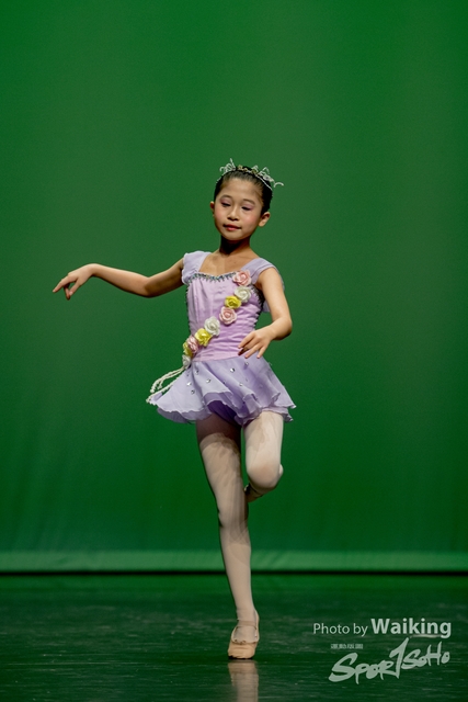 2020-10-18 Solo Dance 0428
