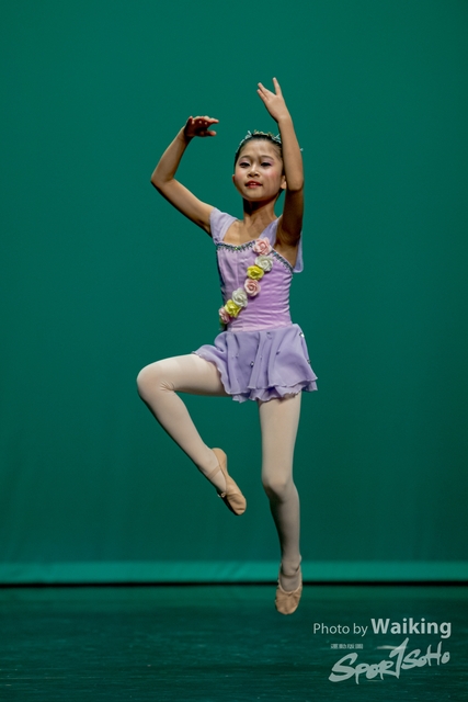 2020-10-18 Solo Dance 0435