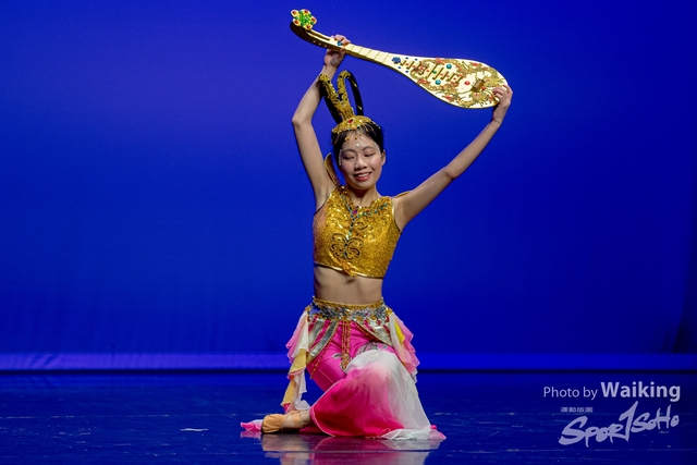2020-10-18 Solo Dance 1114
