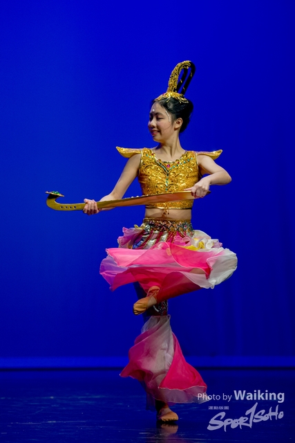2020-10-18 Solo Dance 1121