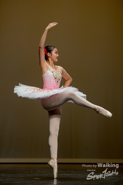 2020-10-18 Solo Dance 0452