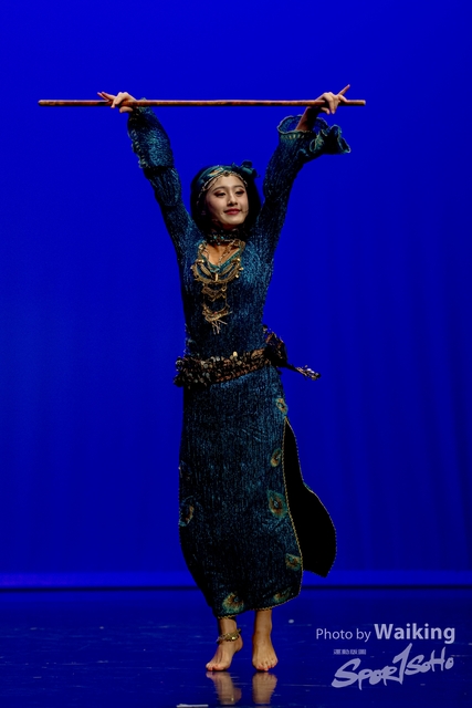2020-10-18 Solo Dance 1155
