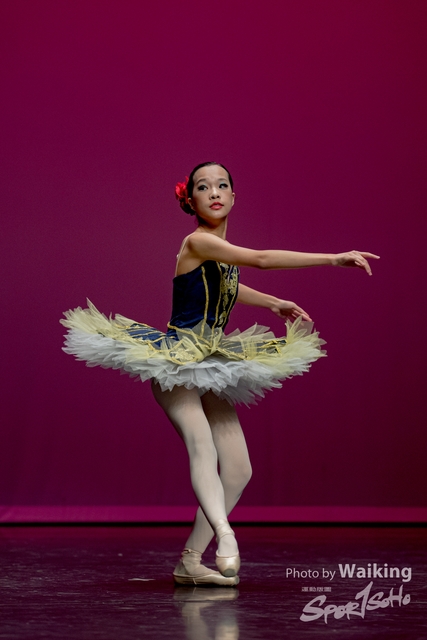 2020-10-18 Solo Dance 0487