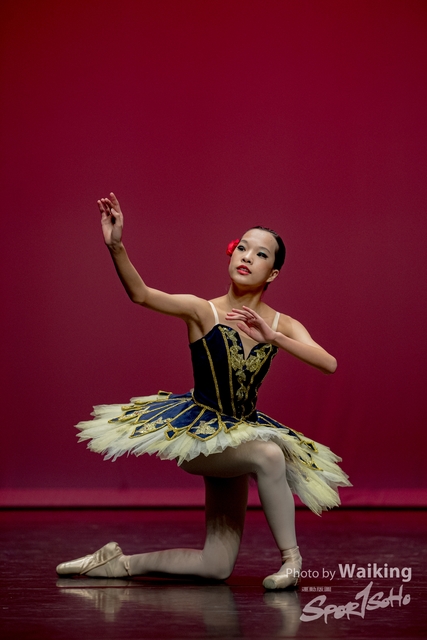 2020-10-18 Solo Dance 0489