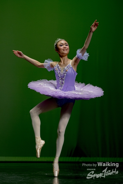 2020-10-18 Solo Dance 0493