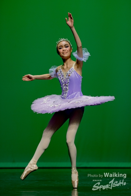 2020-10-18 Solo Dance 0500