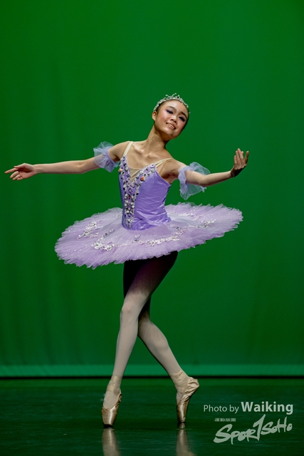 2020-10-18 Solo Dance 0501