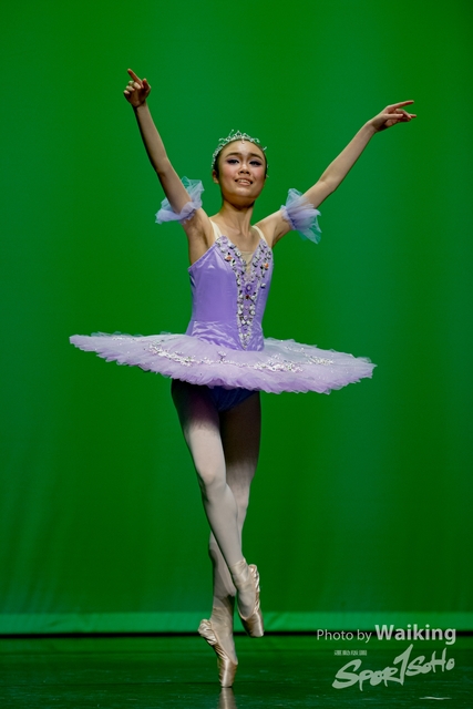 2020-10-18 Solo Dance 0509