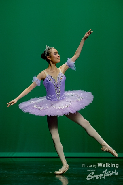 2020-10-18 Solo Dance 0511