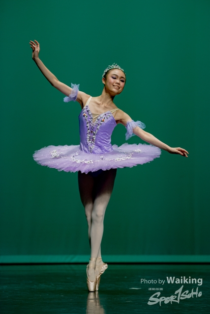 2020-10-18 Solo Dance 0512