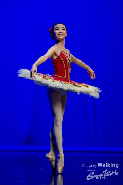 2020-10-18 Solo Dance 0519