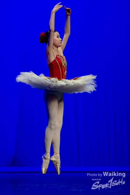 2020-10-18 Solo Dance 0522